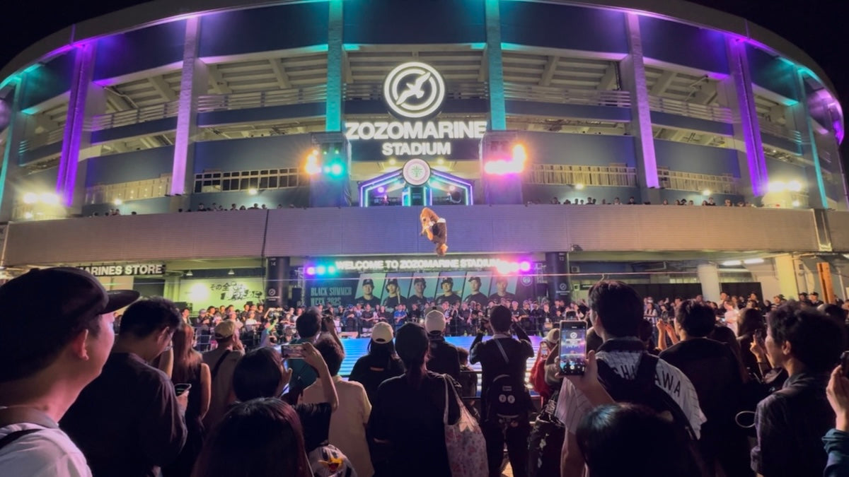 ZOZOマリンスタジアム スラックラインショー BLACK SUMMER WEEK 夜間パフォーマンス